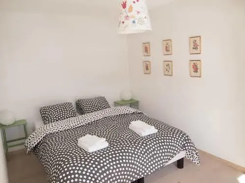 Gartenweg דירה